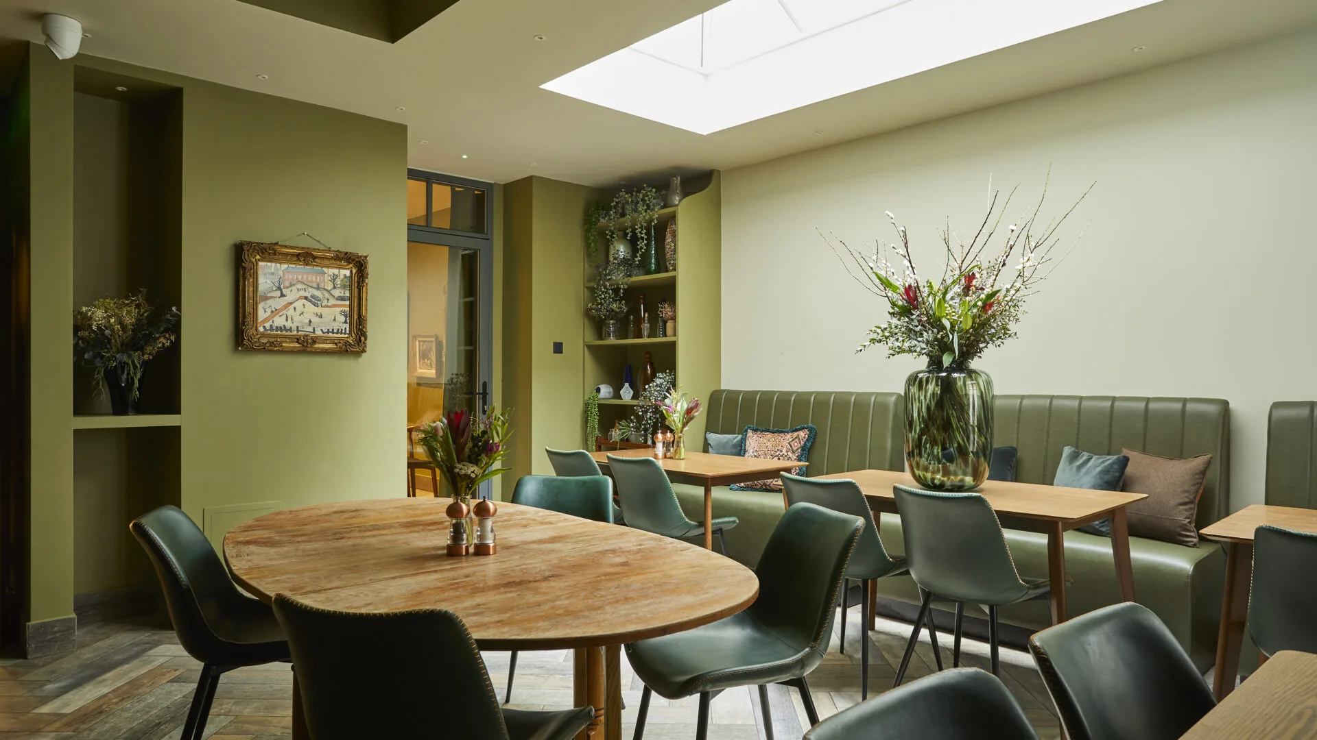 Pimlico Pantry- Desk Rental in London