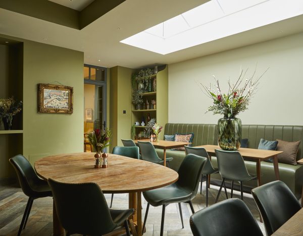 Pimlico Pantry- Desk Rental in London