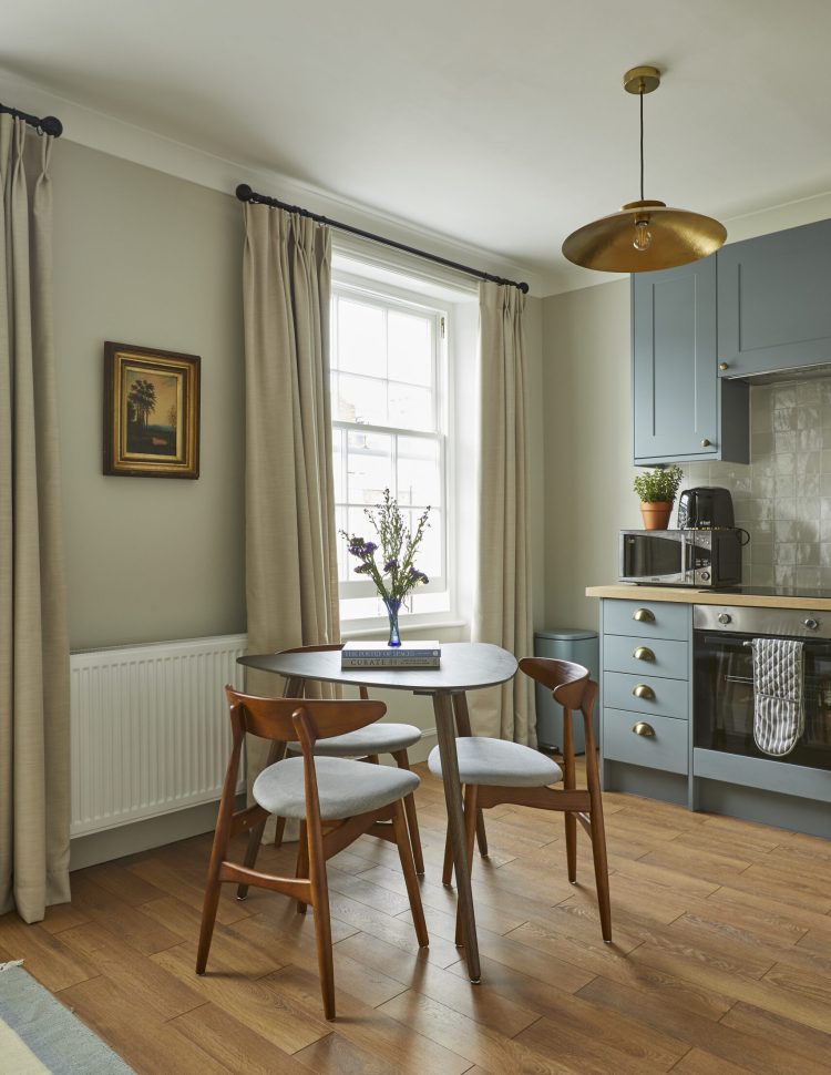 Apartment 5, Chinnery House